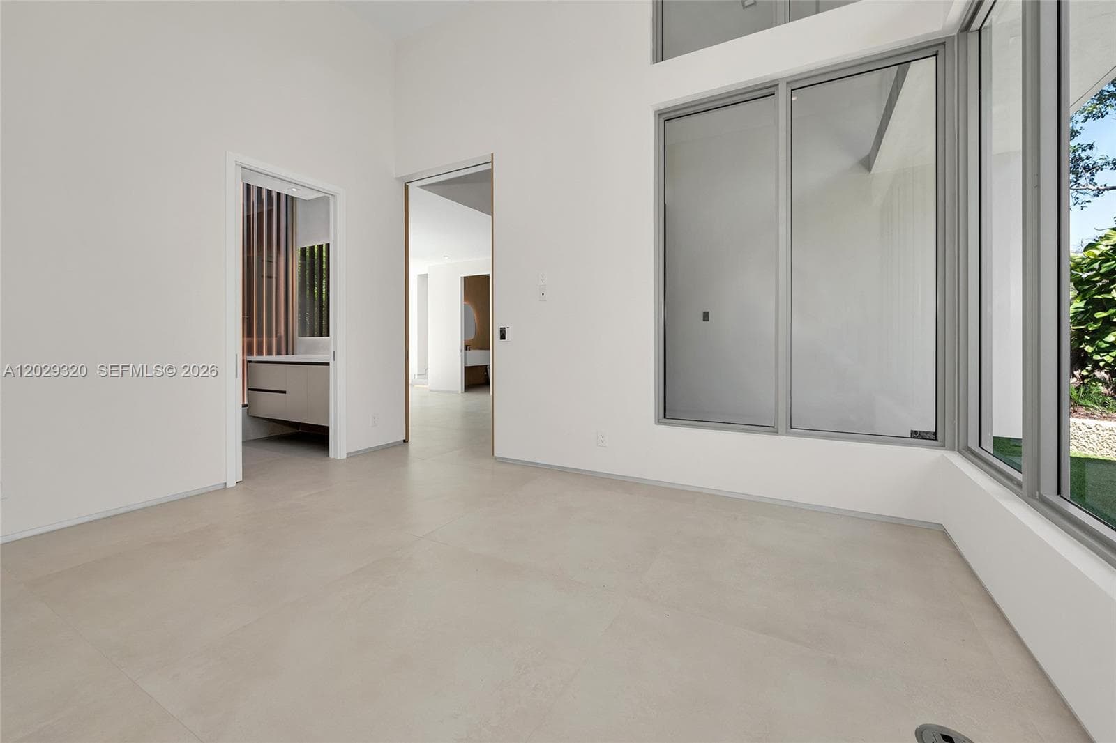 2100 S Miami Ave photo 20