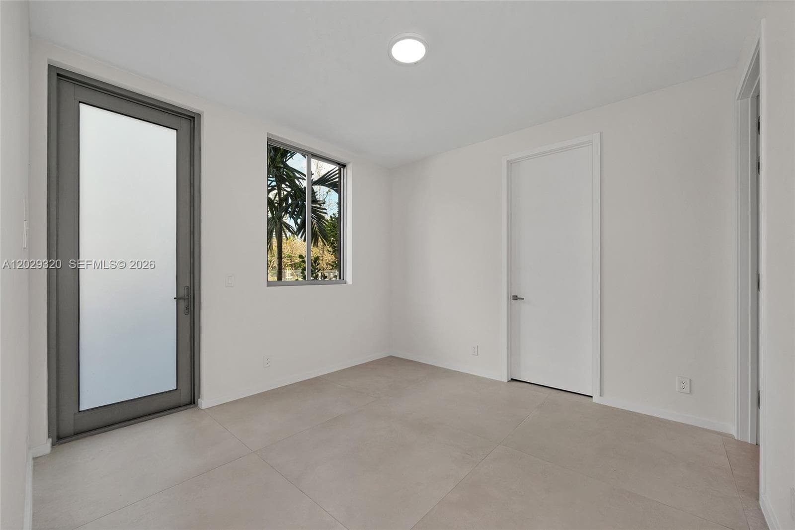2100 S Miami Ave photo 30