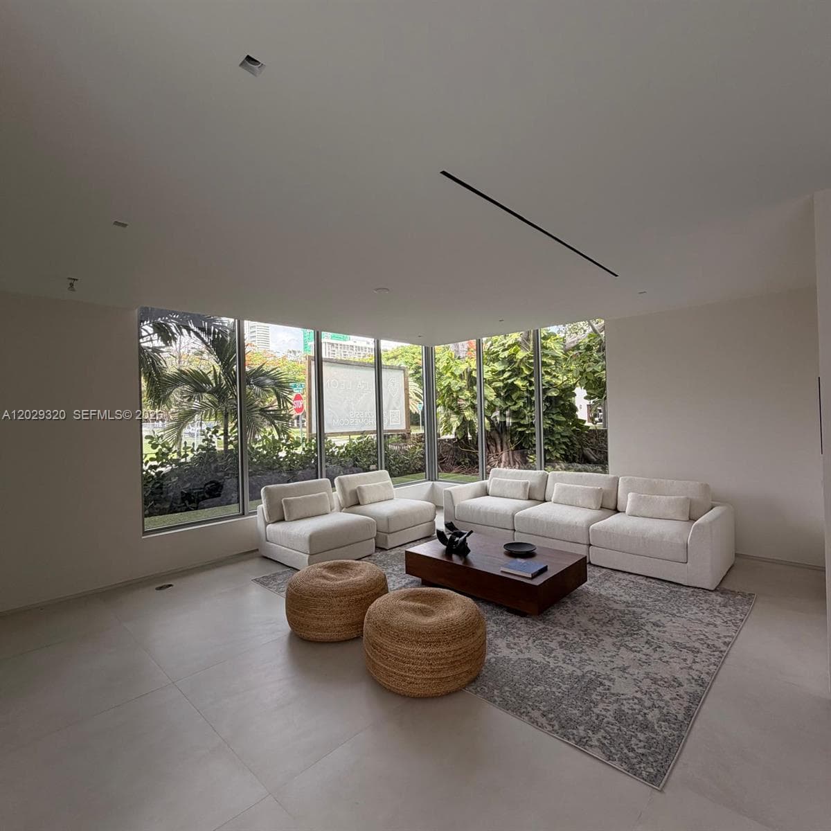2100 S Miami Ave photo 10