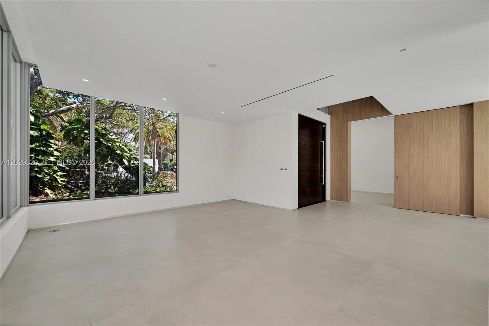 2100 S Miami Ave photo 15