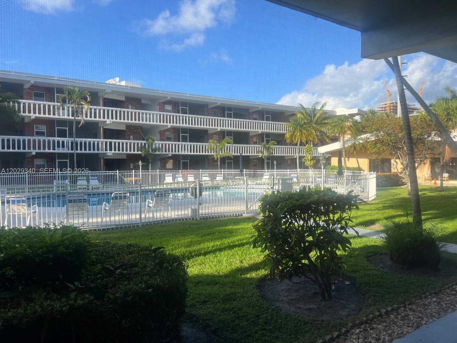 ELDORADO PLAZA EAST CONDO · #20A in Hallandale Beach - Photo 15