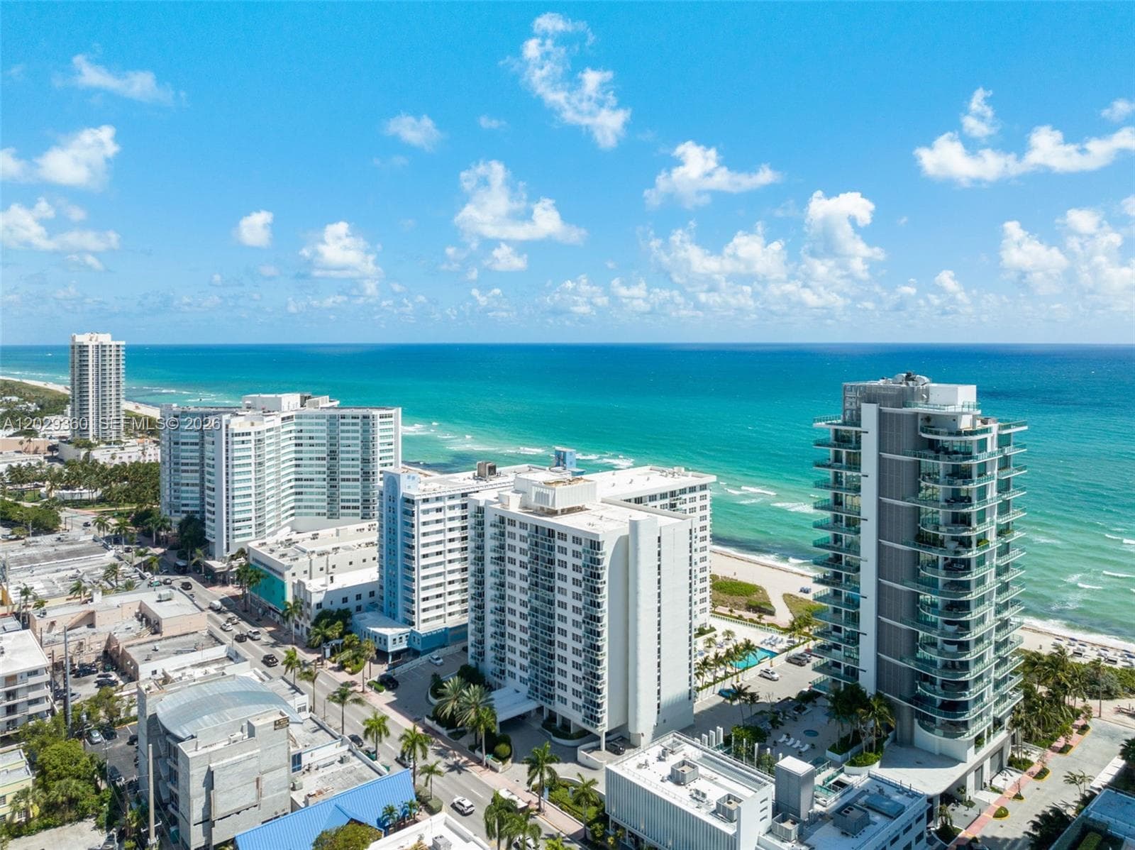 THE COLLINS CONDO · #607 in Miami Beach - Photo 2