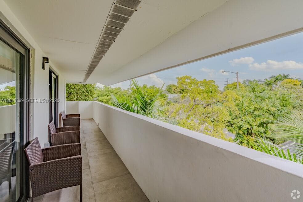 ORDUNA COURT CONDO · #106 in Coral Gables - Photo 3