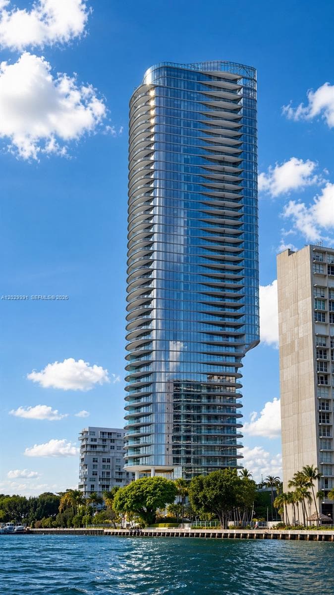 174 Se 25 Rd · #504 in Miami - Photo 25
