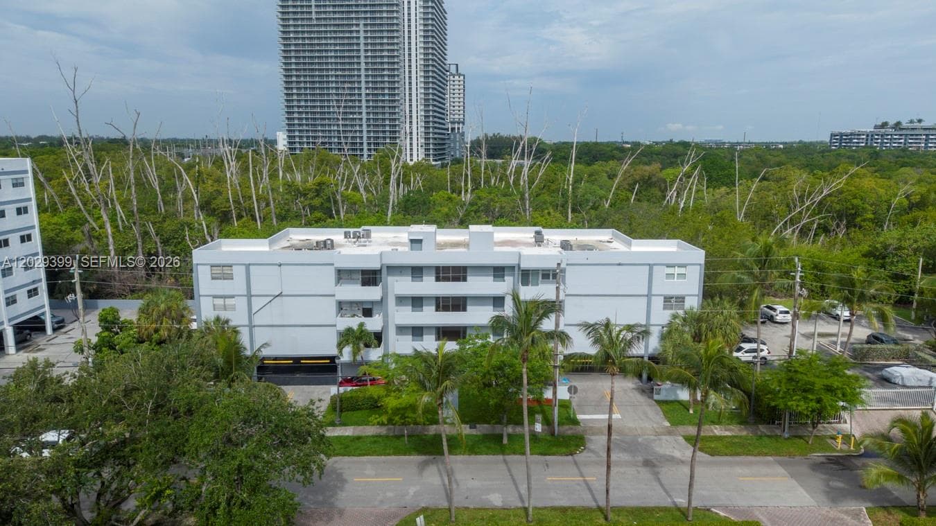 EASTERN PARKVIEW CONDO · #202 in North Miami Beach - Photo 24
