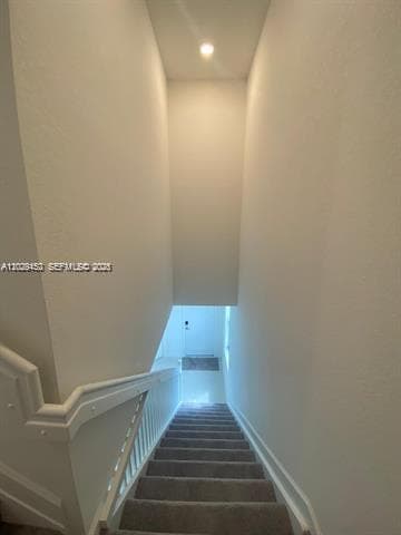 593 NE 208th Ter photo 23