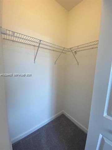 593 NE 208th Ter photo 32