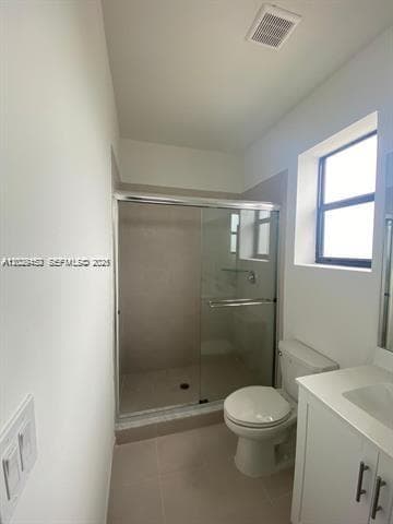593 NE 208th Ter photo 38