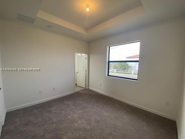 593 NE 208th Ter photo 35