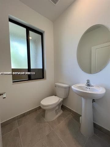 327 NE 208th Ter photo 4