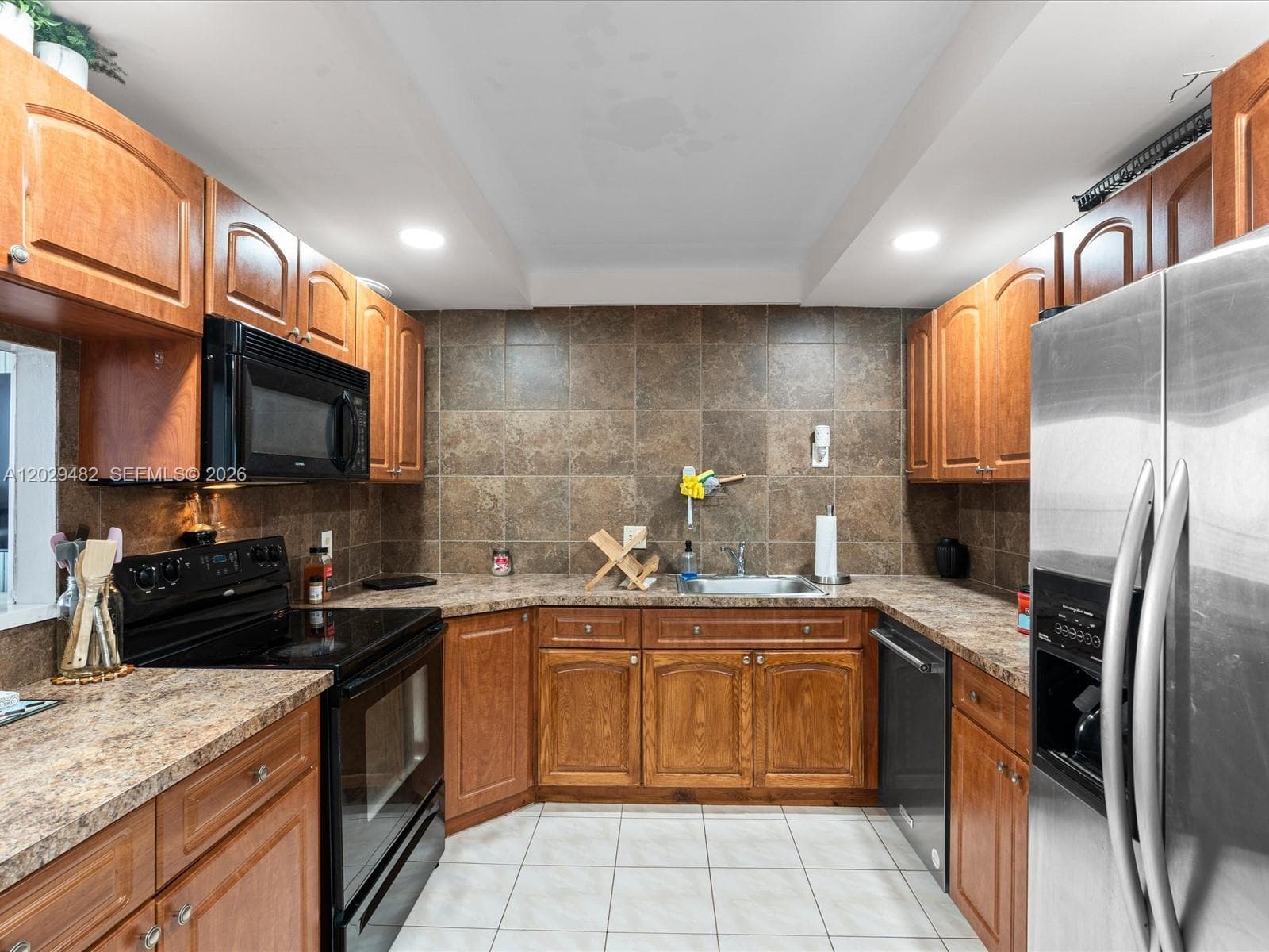 ADMIRALS PORT CONDO WEST · #1805W in Aventura - Photo 7