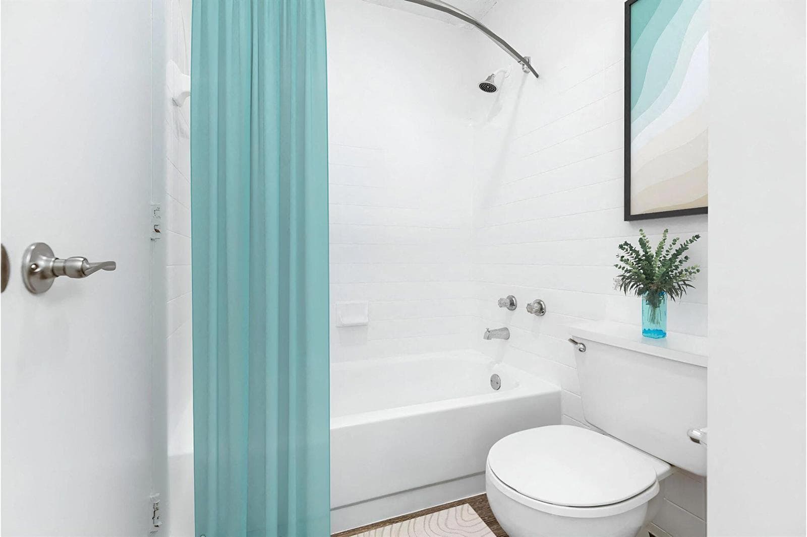 hall-bathroom