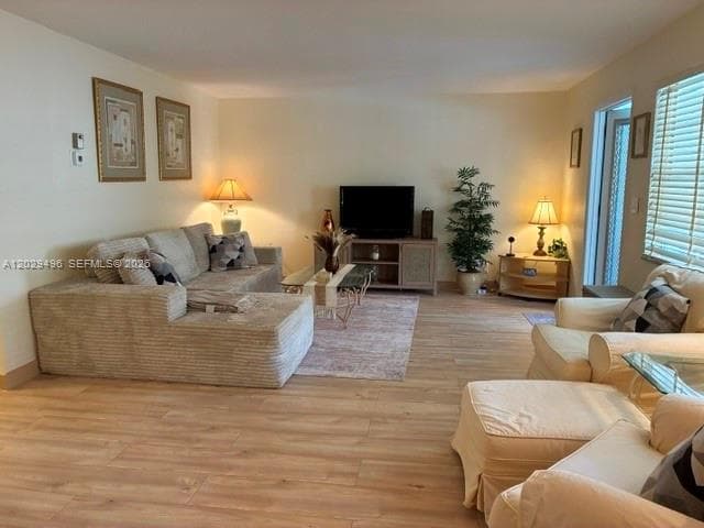 ELDORADO PLAZA WEST CONDO · #11B in Hallandale Beach - Photo 7