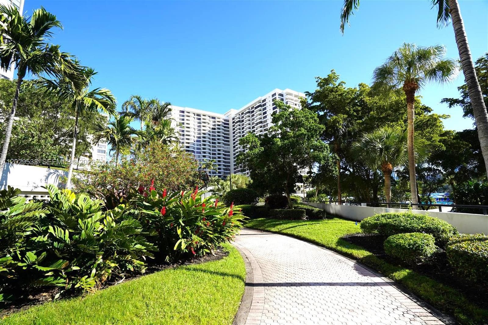 OLYMPUS CONDO PHASE · #1416 in Hallandale Beach - Photo 1