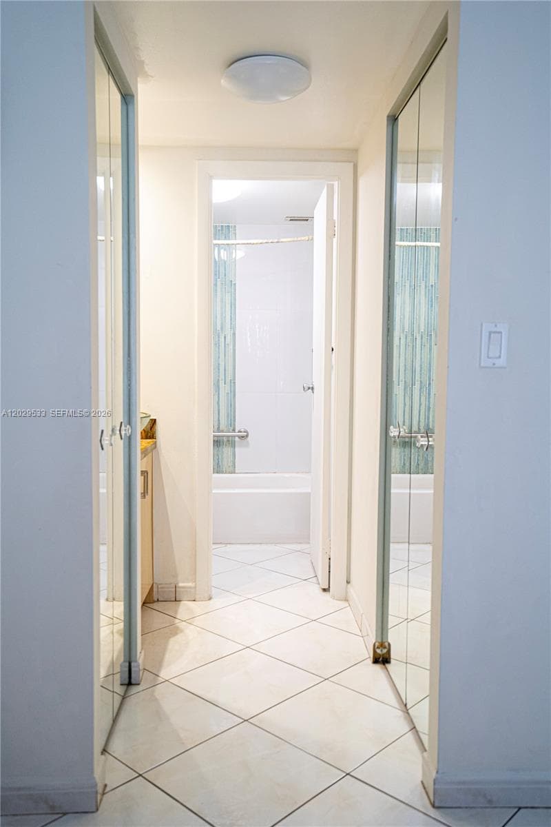 OLYMPUS CONDO PHASE · #1416 in Hallandale Beach - Photo 21