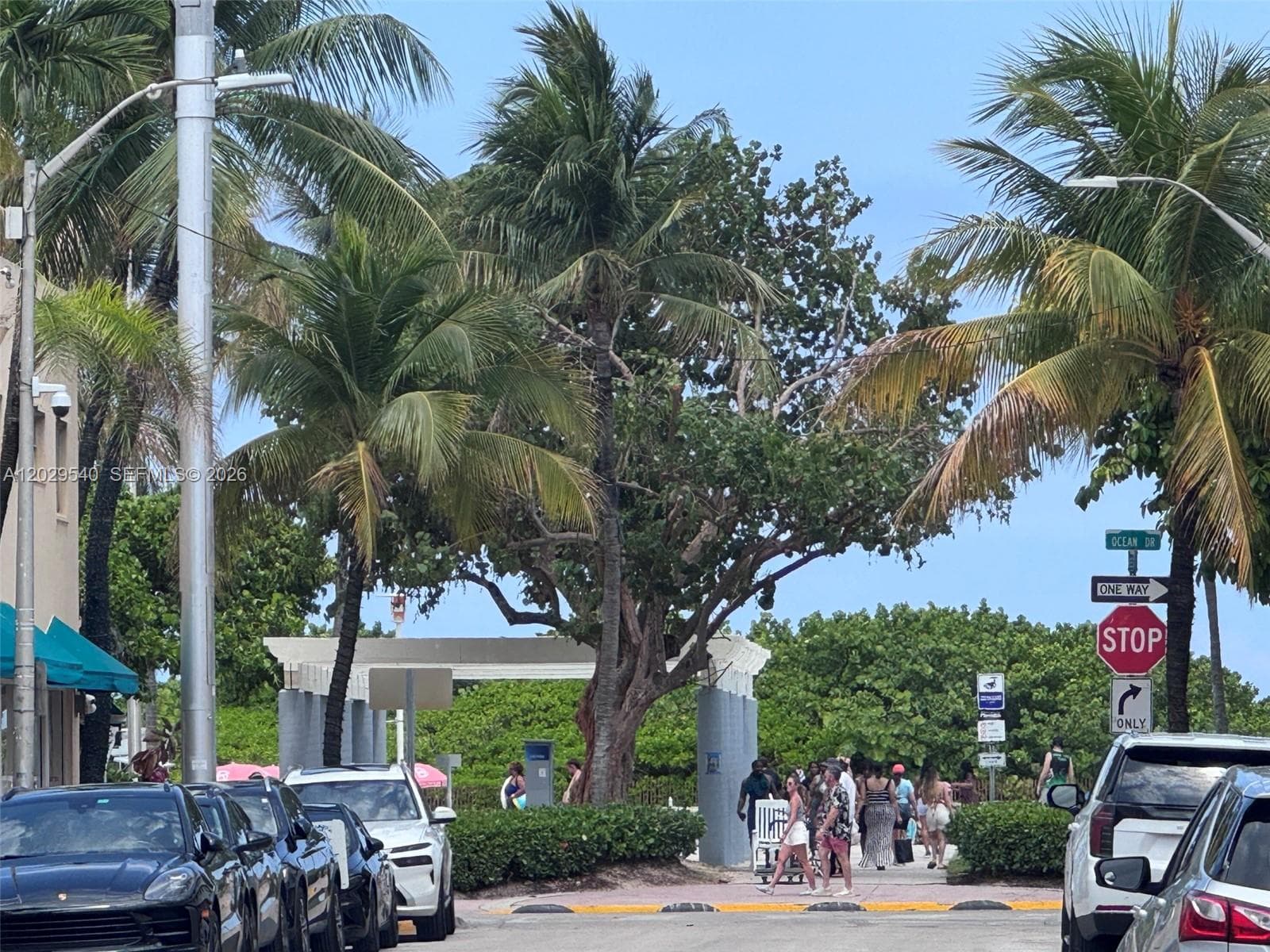 The Skylark · #210 in Miami Beach - Photo 28