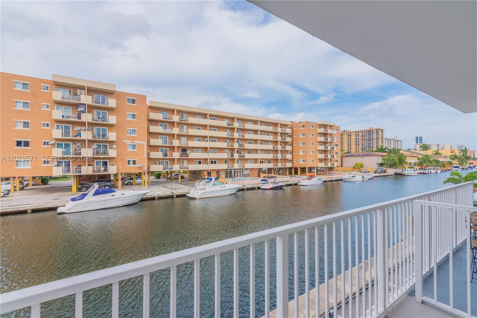 ENCLAVE SHORES CONDO · #6 in North Miami Beach - Photo 12