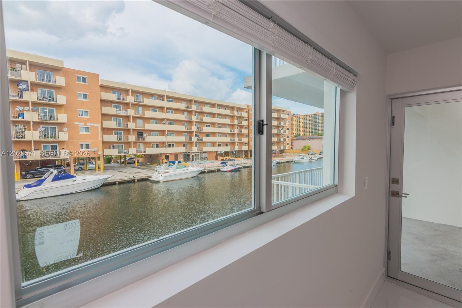 ENCLAVE SHORES CONDO · #6 in North Miami Beach - Photo 9