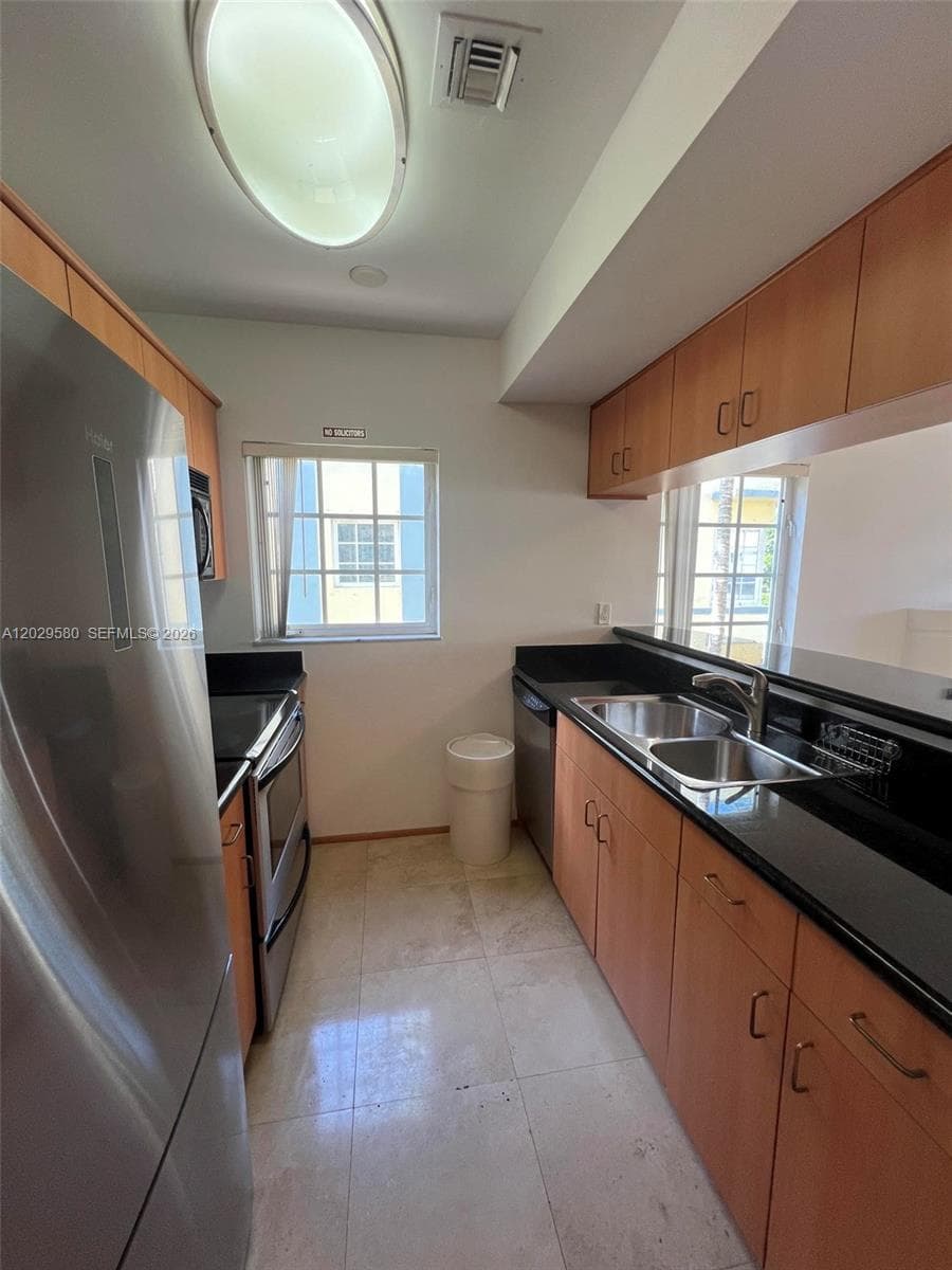 EUCLID 600 CONDO · #5A in Miami Beach - Photo 9