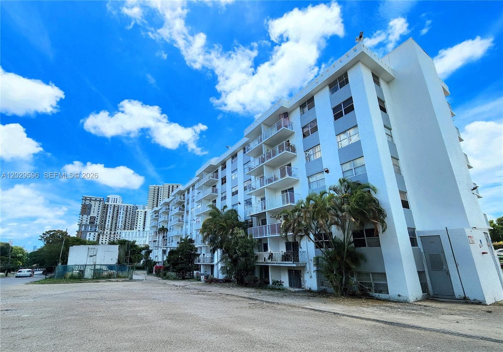 TALL TREES CONDO · #610 in North Miami Beach - Photo 23