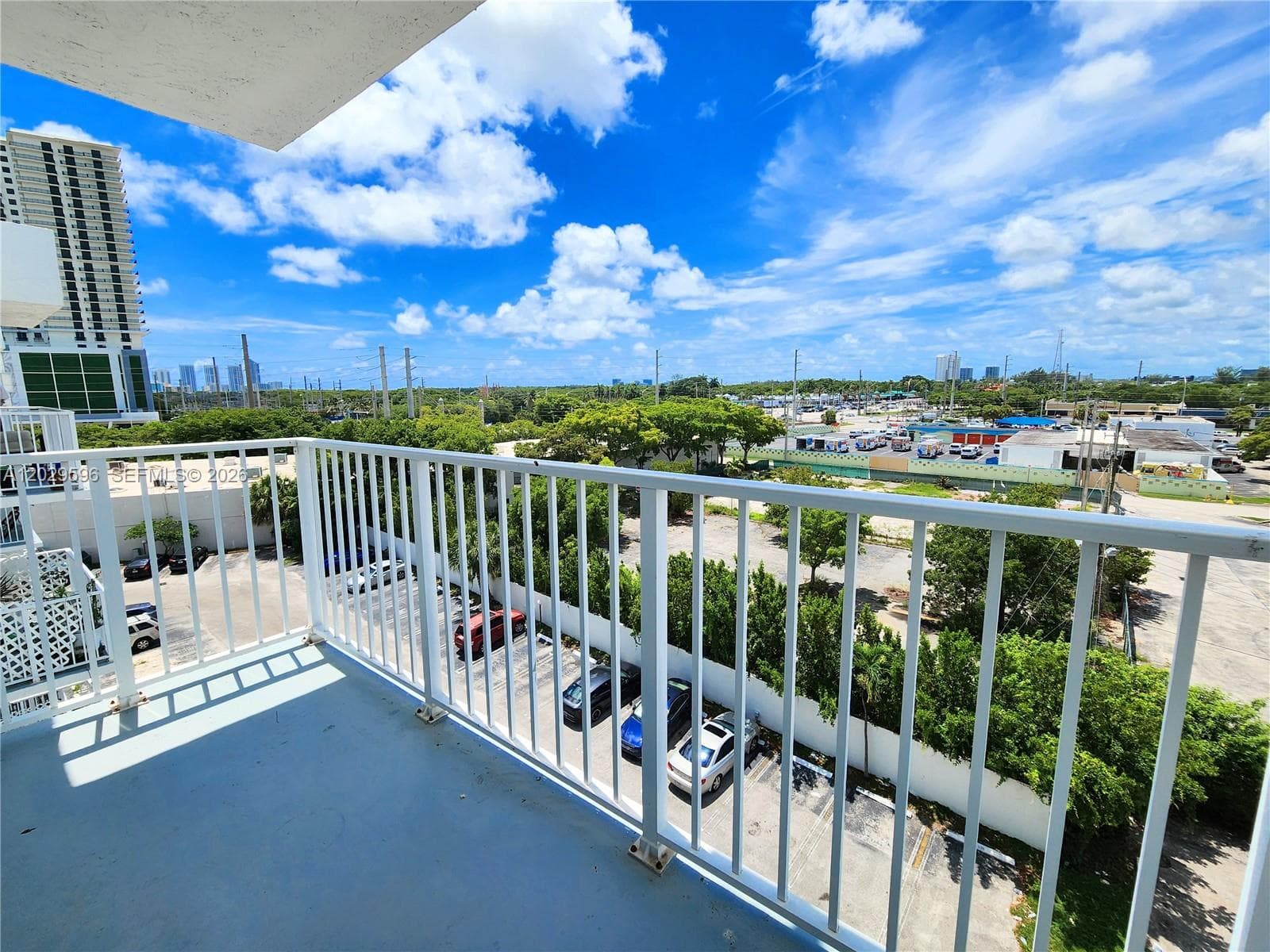 TALL TREES CONDO · #610 in North Miami Beach - Photo 20