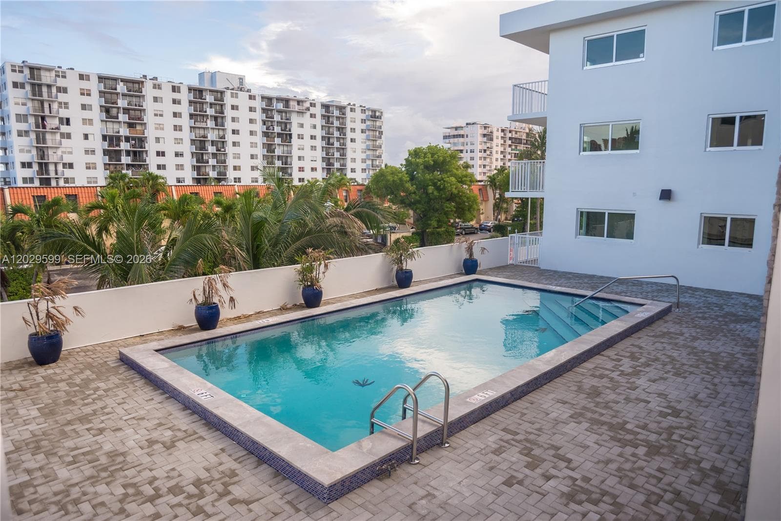 ENCLAVE SHORES CONDO · #8 in North Miami Beach - Photo 28