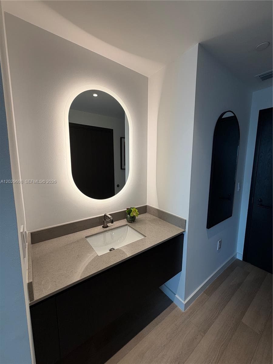 E11EVEN Hotel & Residences · #3306B in Miami - Photo 9