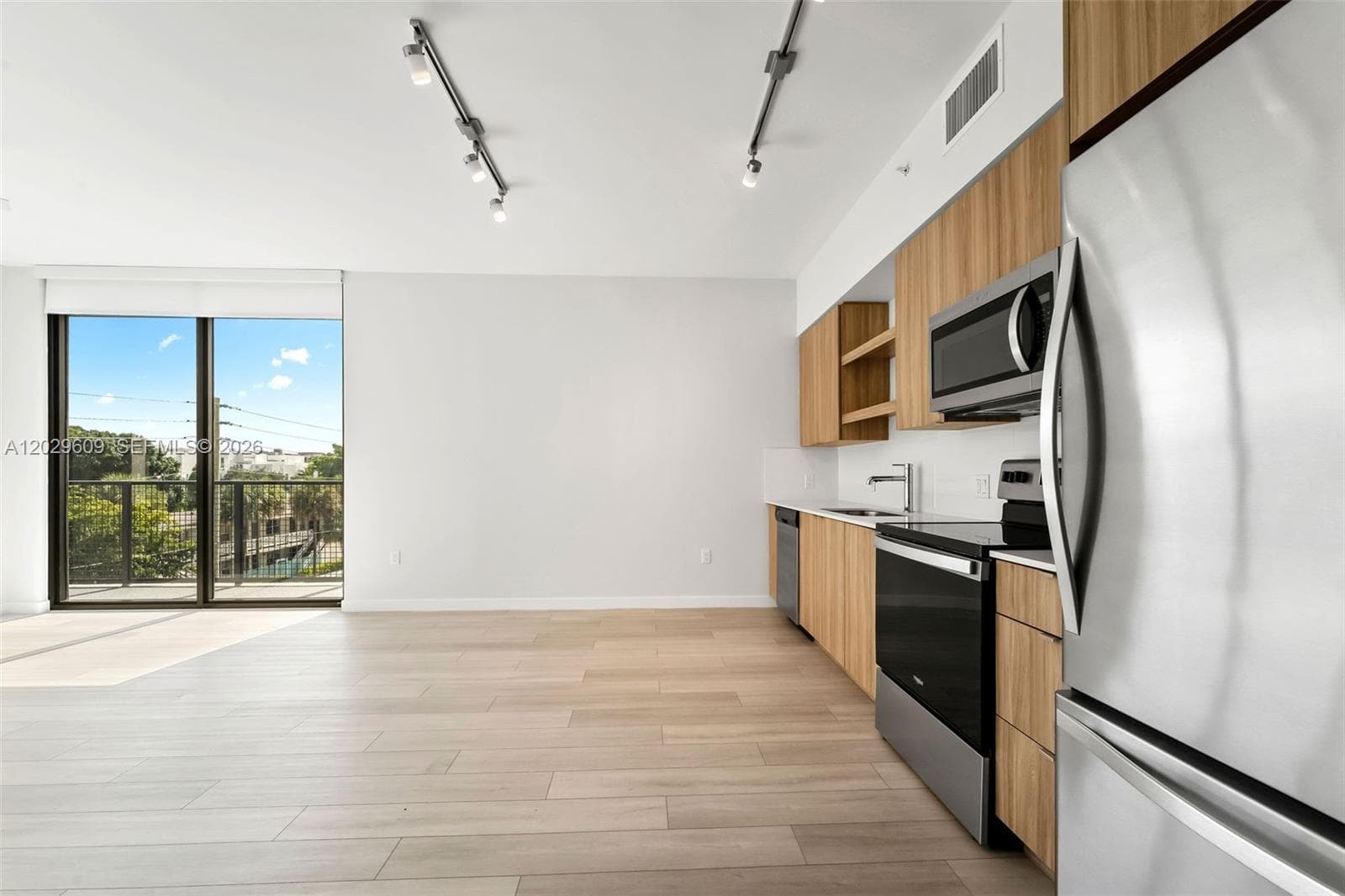 District Flagler Village · #0506 in Fort Lauderdale - Photo 5