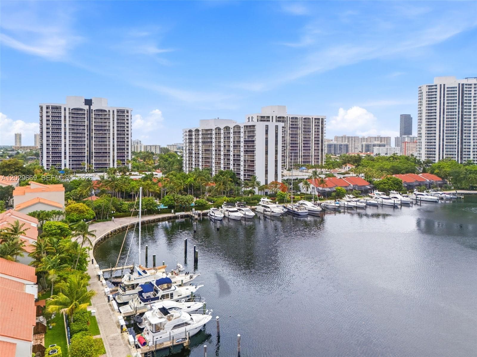 PORTSVIEW @ THE WATERWAYS · #1115 in Aventura - Photo 37