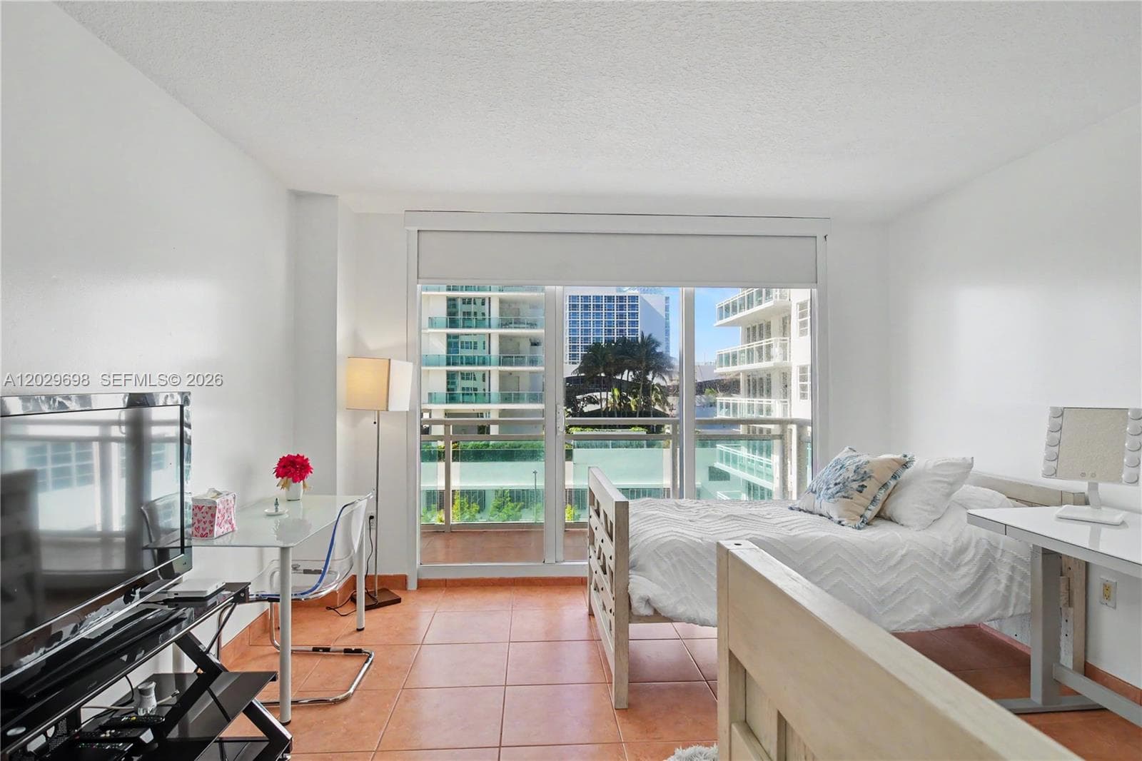 The Collins · #605 in Miami Beach - Photo 21