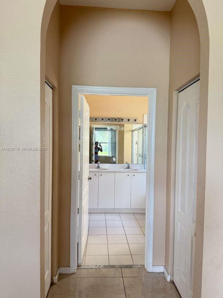 3766 NE 9th Ct #3766 photo 12