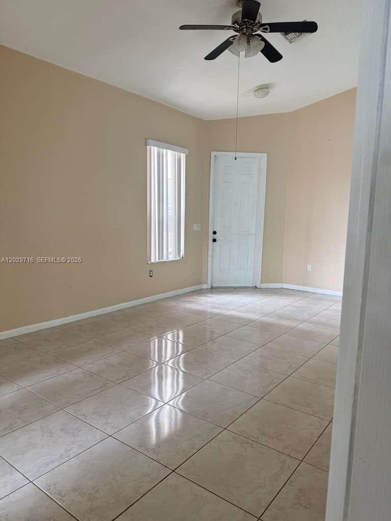 3766 NE 9th Ct #3766 photo 7