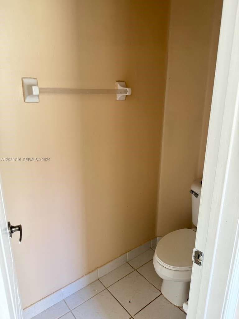 3766 NE 9th Ct #3766 photo 11