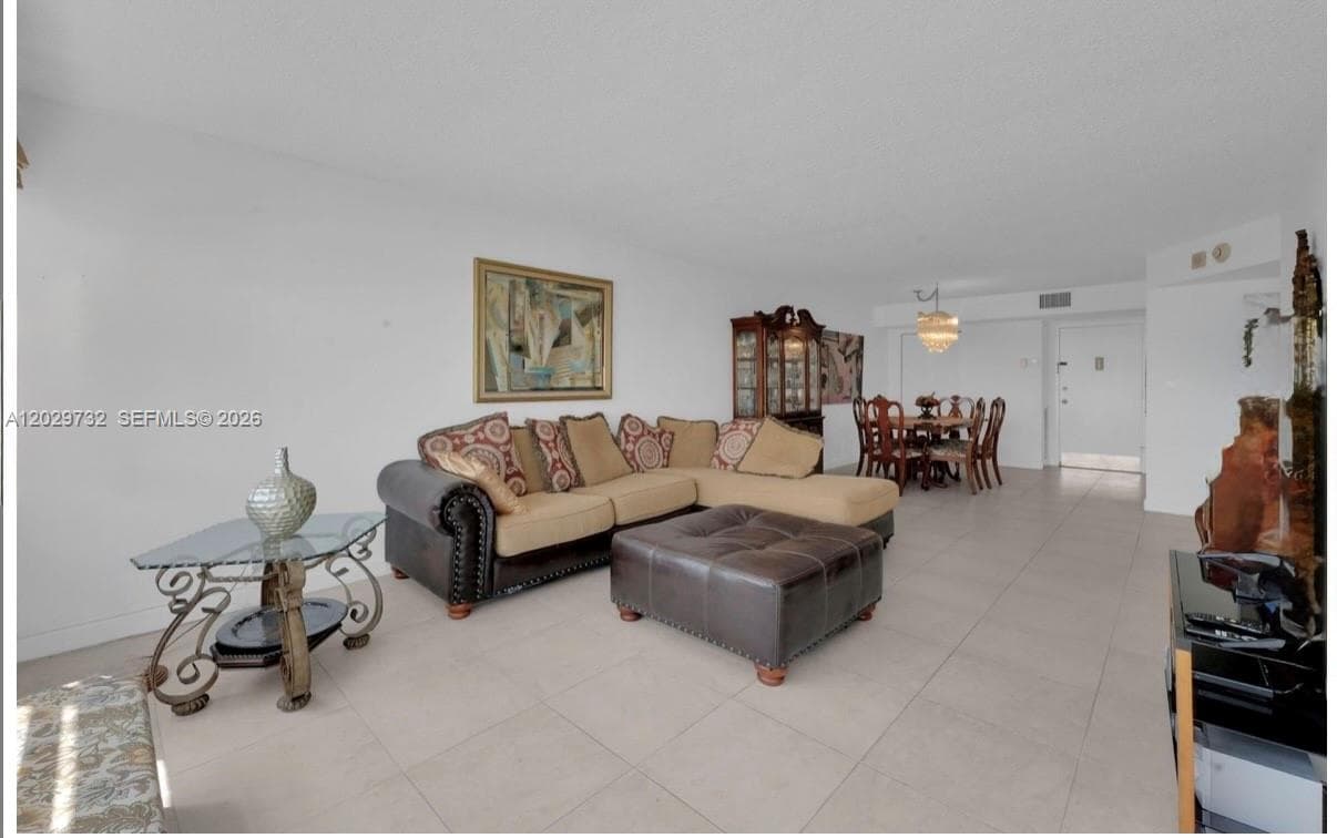 EAST POINT TOWERS CONDO · #1222 in Fort Lauderdale - Photo 3