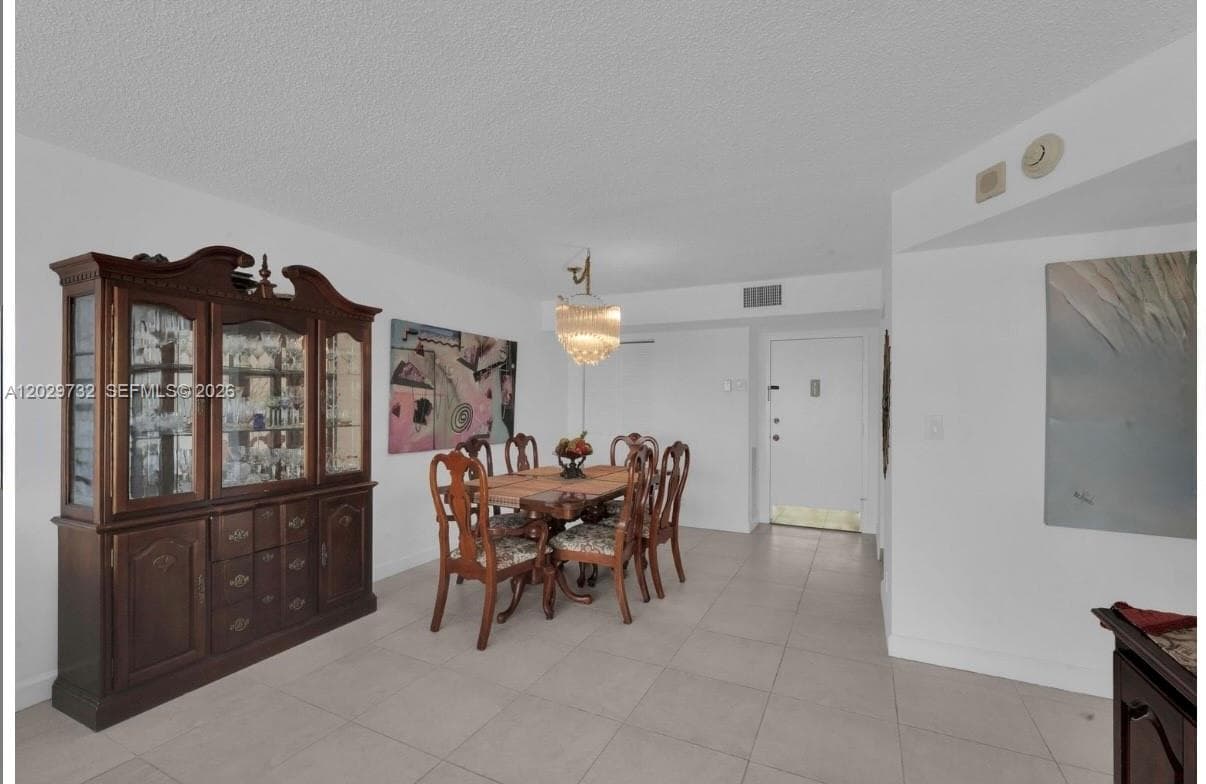 EAST POINT TOWERS CONDO · #1222 in Fort Lauderdale - Photo 5