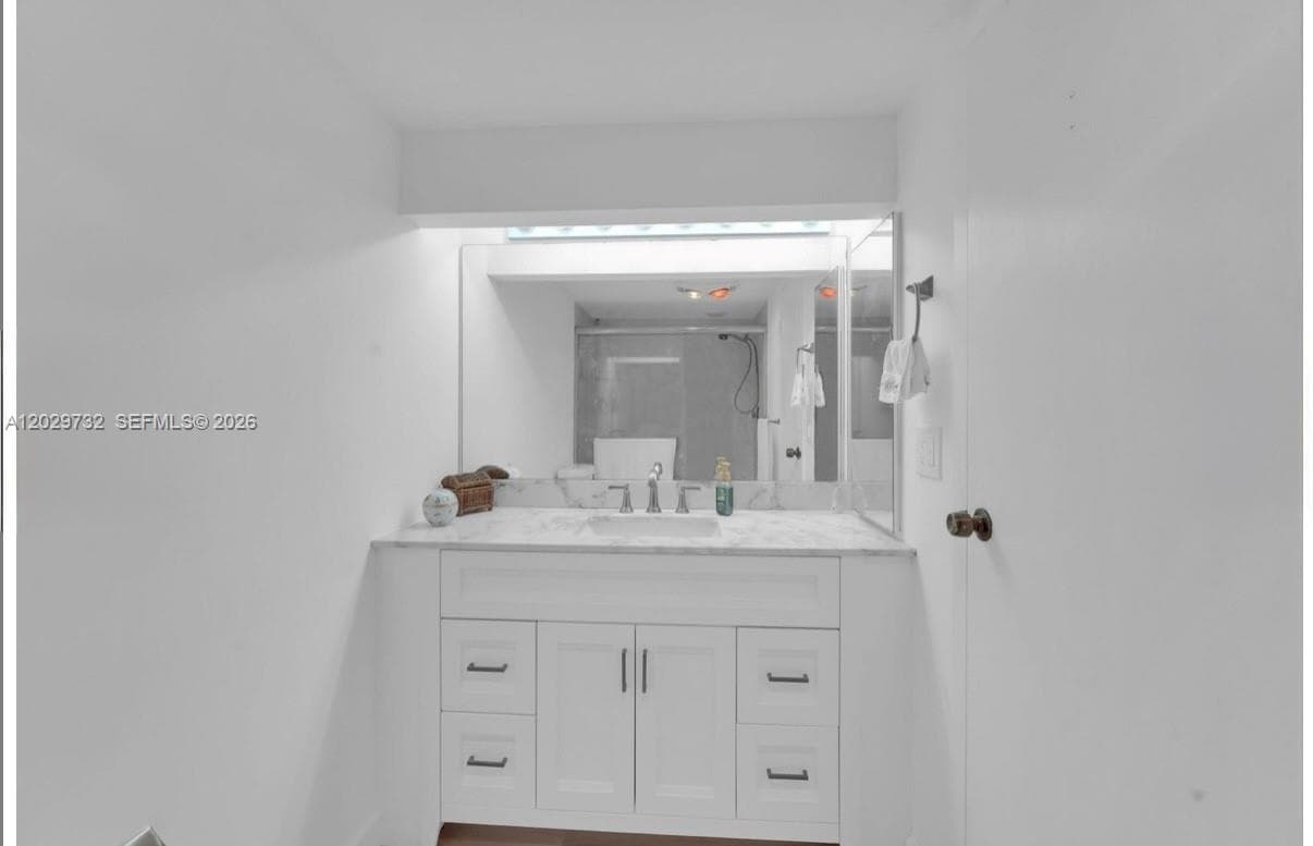 EAST POINT TOWERS CONDO · #1222 in Fort Lauderdale - Photo 10