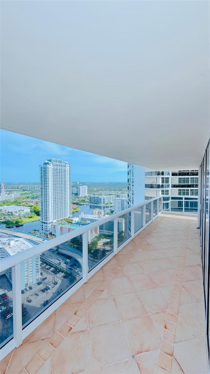 Beach Club · #3708 in Hallandale Beach - Photo 13