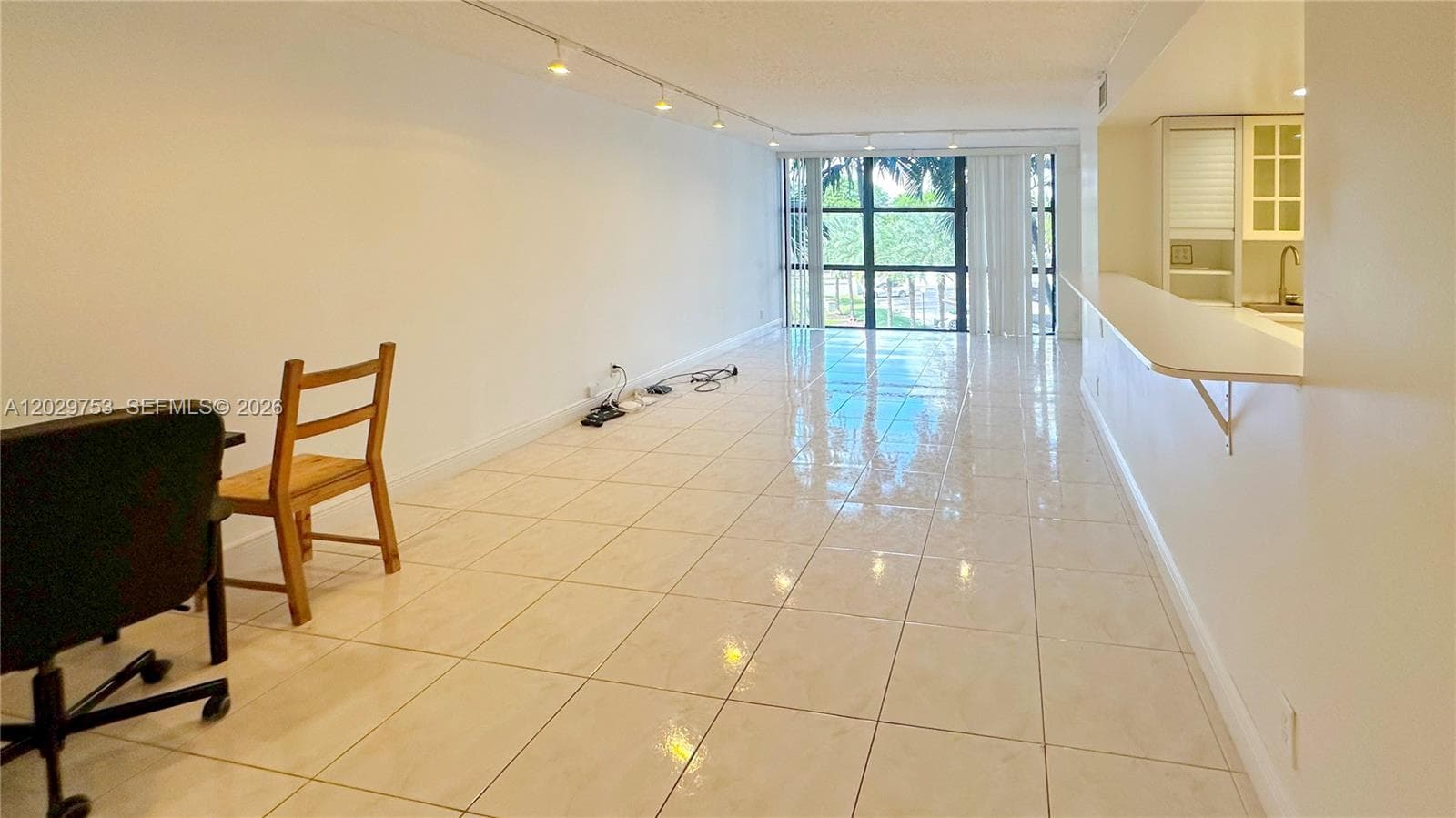 Oceanview Park Condo · #323 in Hallandale Beach - Photo 12