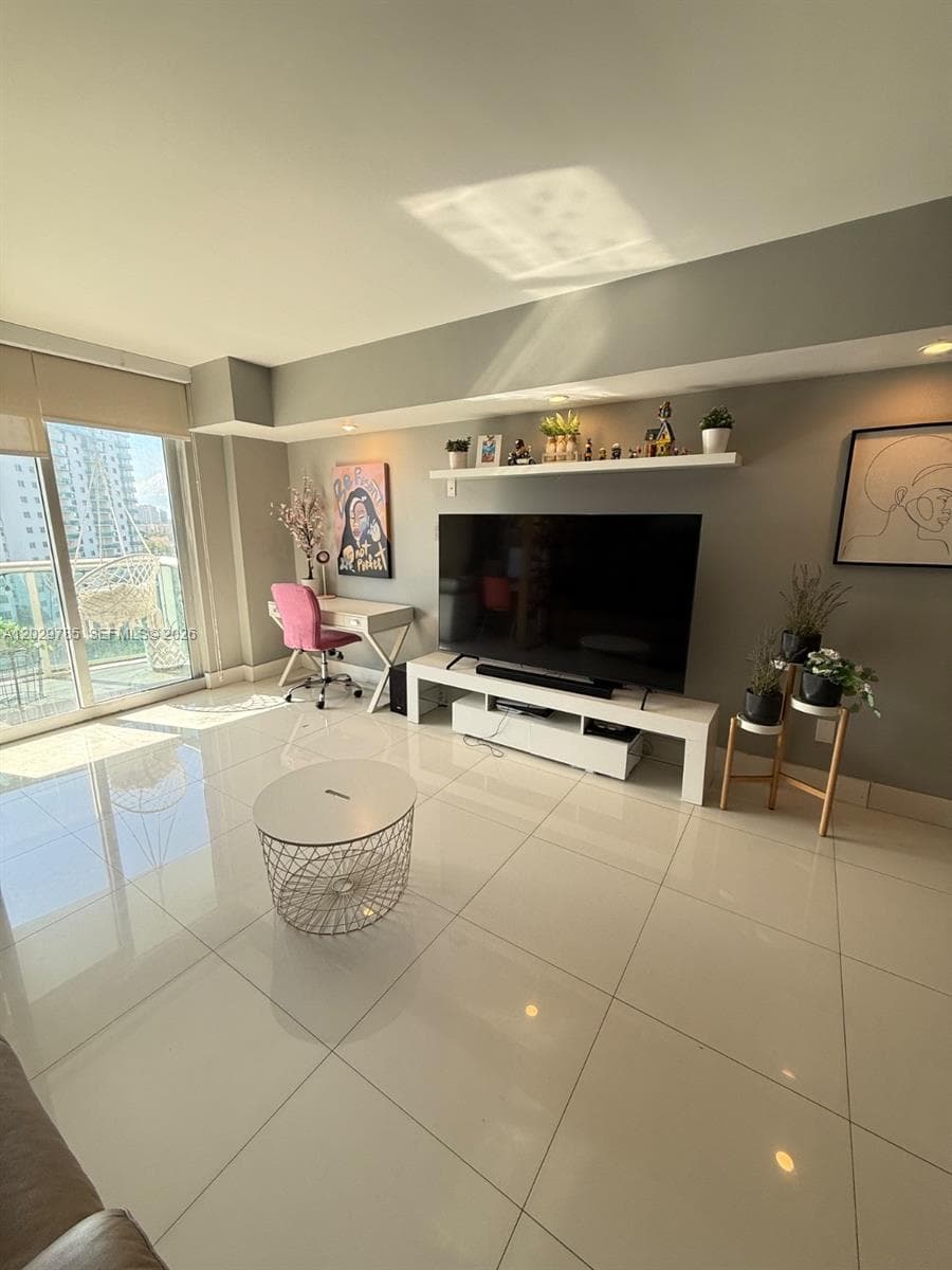 Ocean Reserve · #912 in Sunny Isles Beach - Photo 7