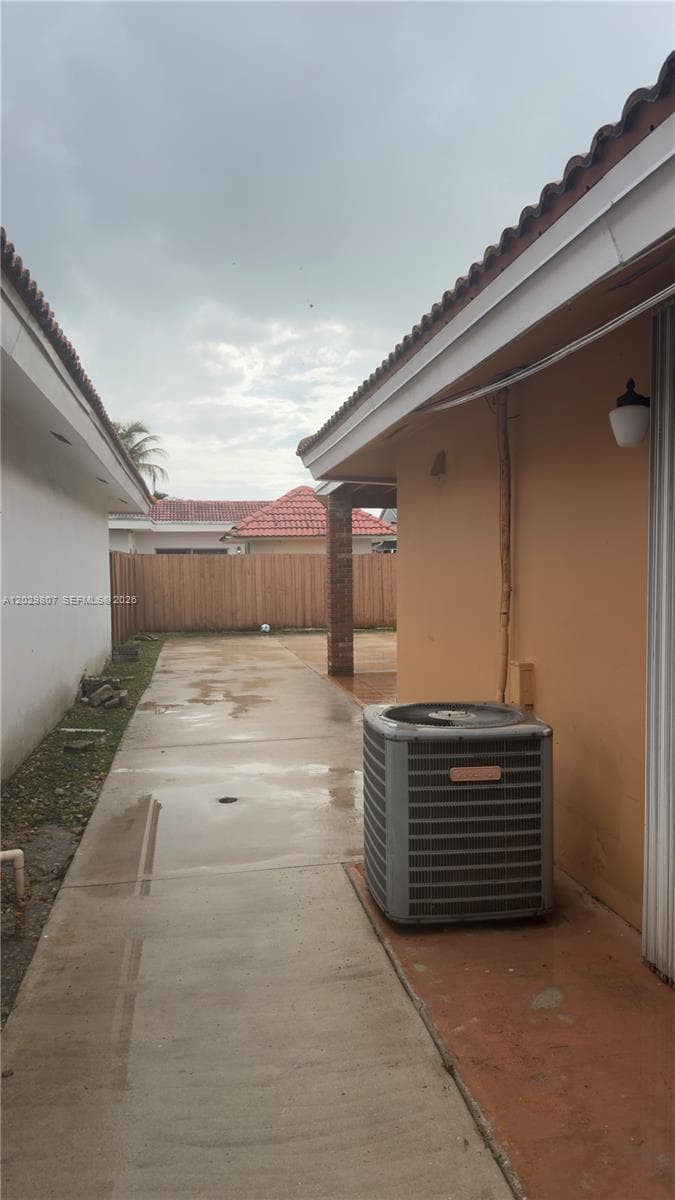 5890 SW 147th Ct photo 5