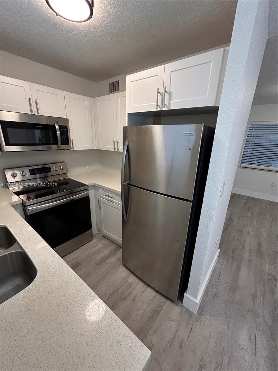 Villa De Marbella · #102 in Hialeah - Photo 5
