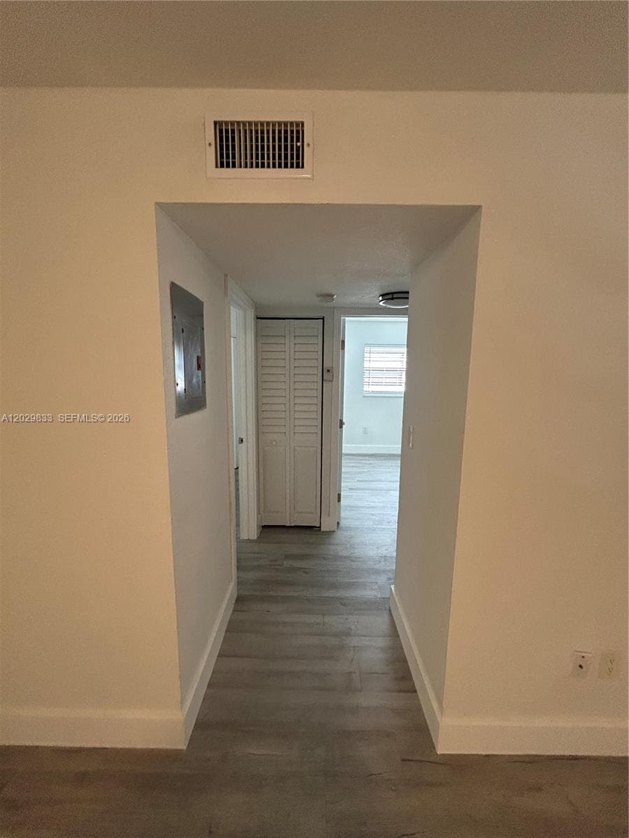 Villa De Marbella · #102 in Hialeah - Photo 9