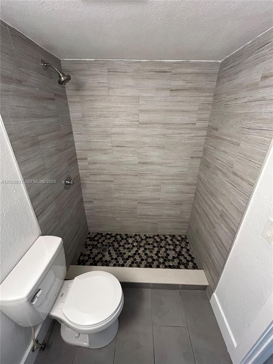 Villa De Marbella · #102 in Hialeah - Photo 18