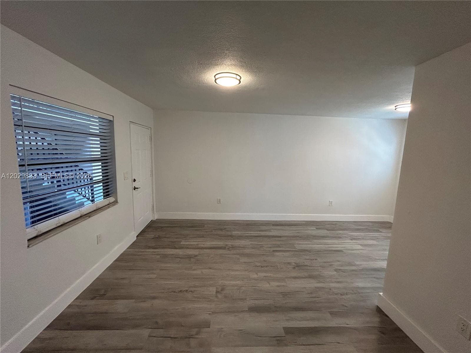 Villa De Marbella · #102 in Hialeah - Photo 8