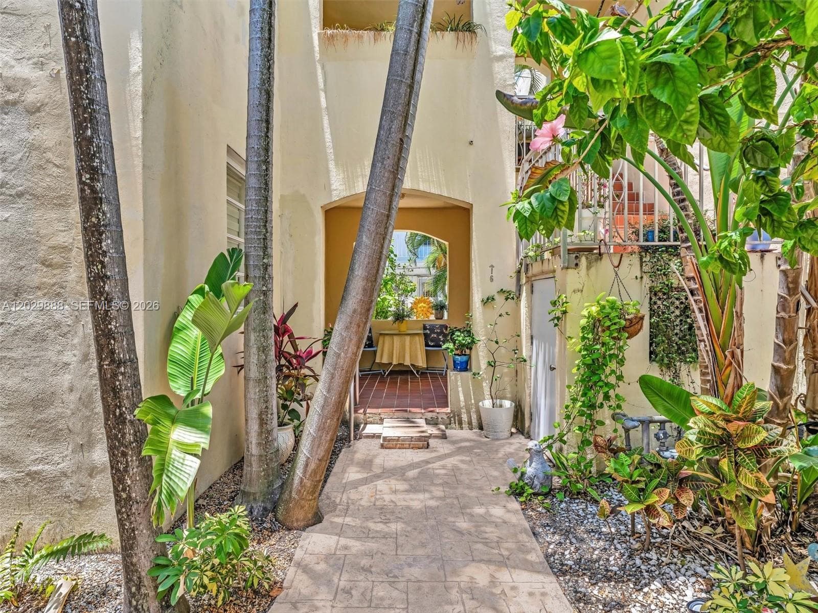 VILLA GATSBY CONDO · #2 in Miami Beach - Photo 18