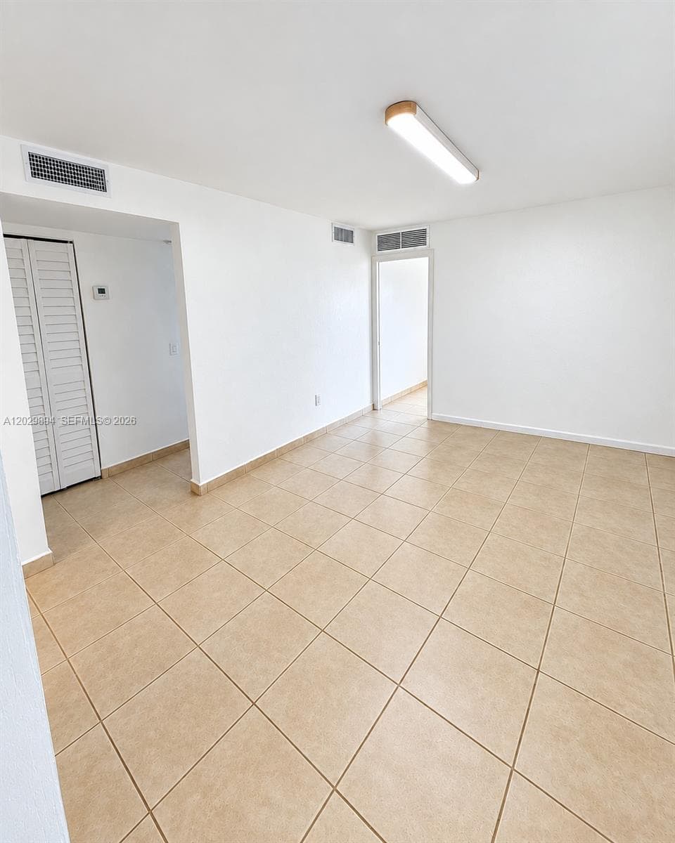 W & C Condo · #317 in Hialeah - Photo 13