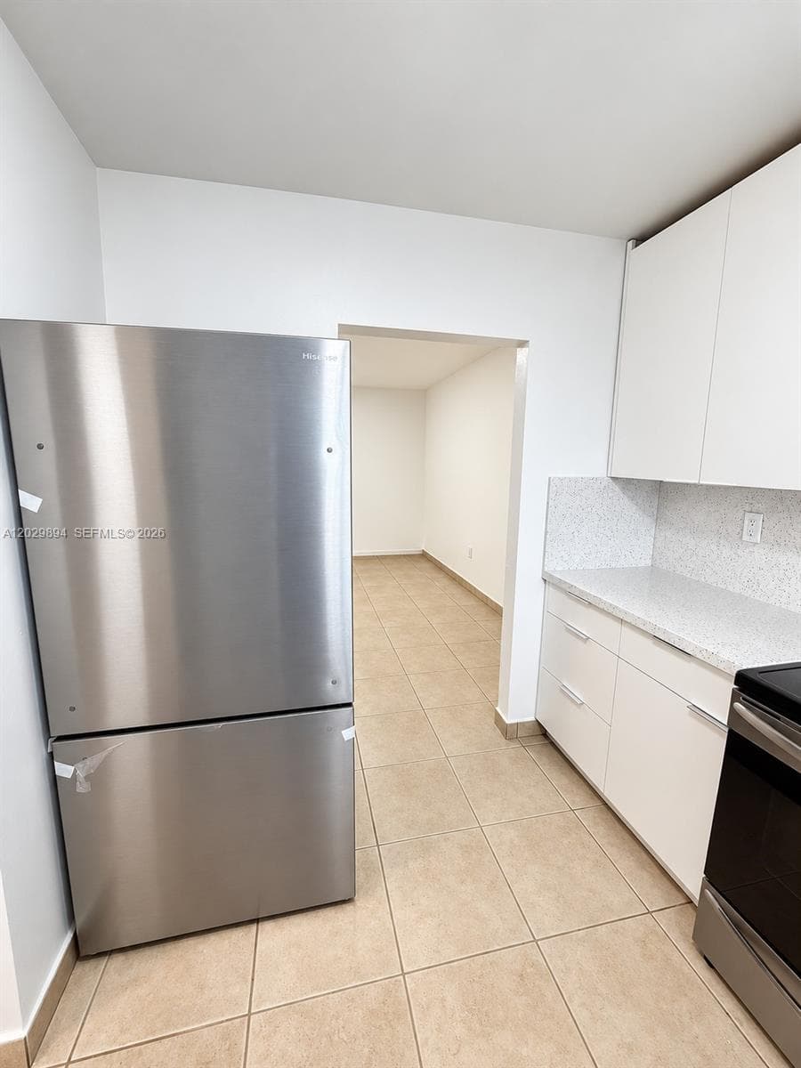 W & C Condo · #317 in Hialeah - Photo 12