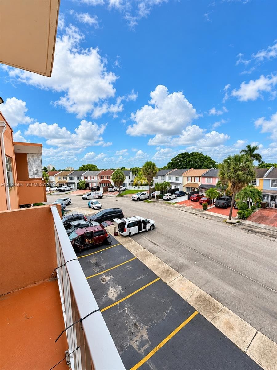 W & C Condo · #317 in Hialeah - Photo 33