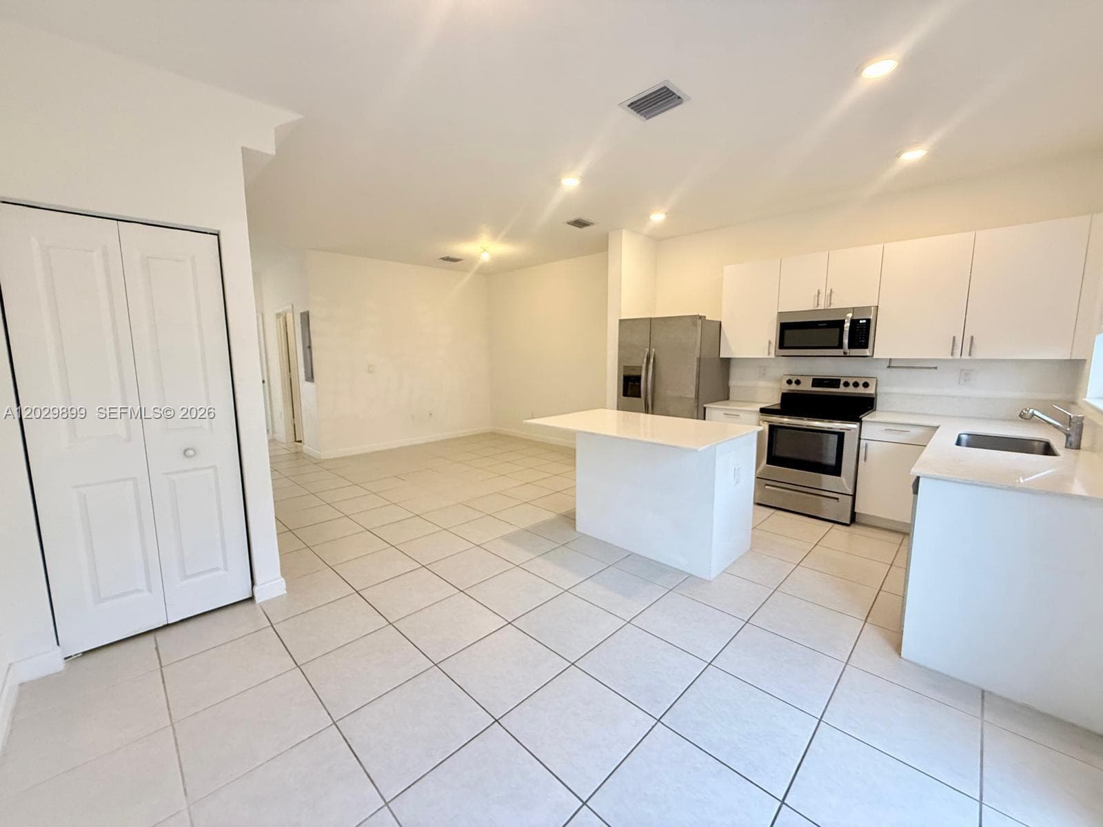 16302 SW 291st St #16302 photo 6