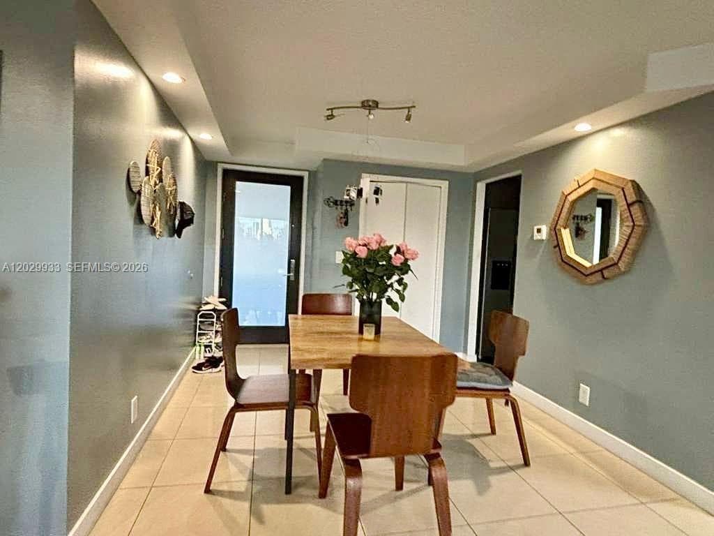 YACHT CLUB CONDO · #406 in Hallandale Beach - Photo 3